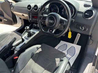 /photos/11461/74b975c7-ea1f-41dc-83b7-555acdecb560_i320x240.jpg