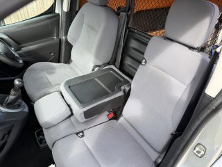 /photos/11461/c449c1c6-c5c8-45a3-9c2f-b0b28cb356bb_i320x240.jpg